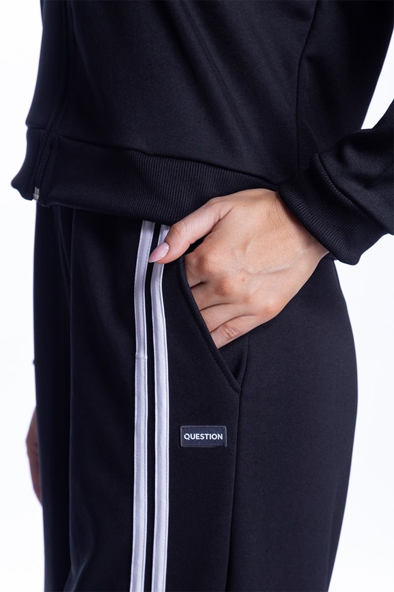 Calça Pantalona Esportiva com Listras Laterais