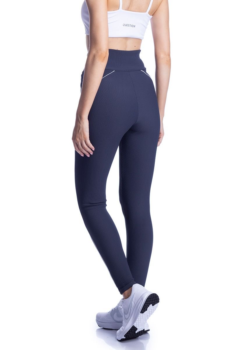 Legging Blackout com Detalhes