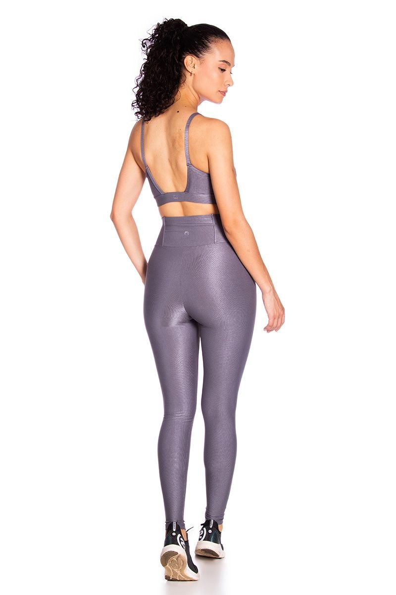 Legging em Tecido Canelado com Bolso