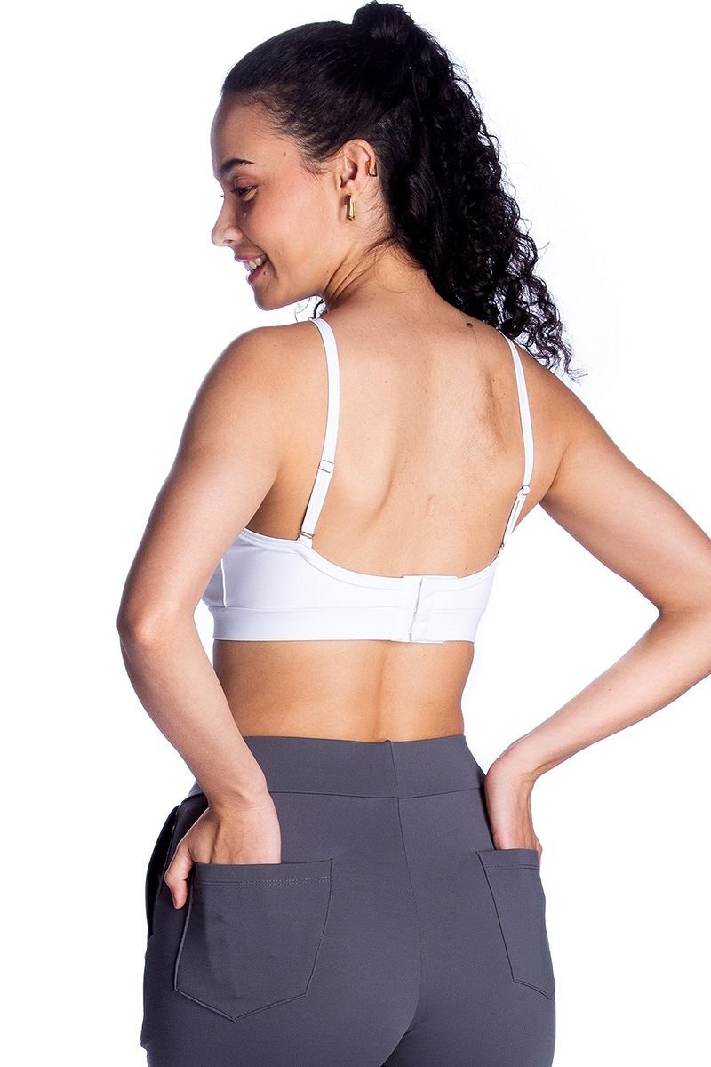 Top Feminino com Abertura nas Costas e Alças Reguláveis
